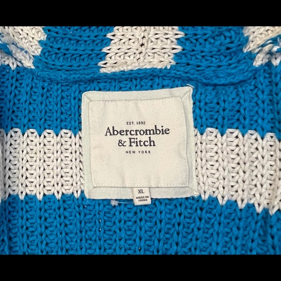 Adorable short sleeve Abercrombie & Fitch striped sweater - Picture 8 of 8